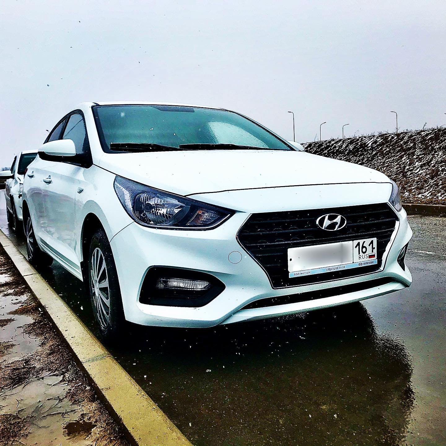 Hyundai Solaris Седан — Прокат автомобилей в Ростове-на-Дону