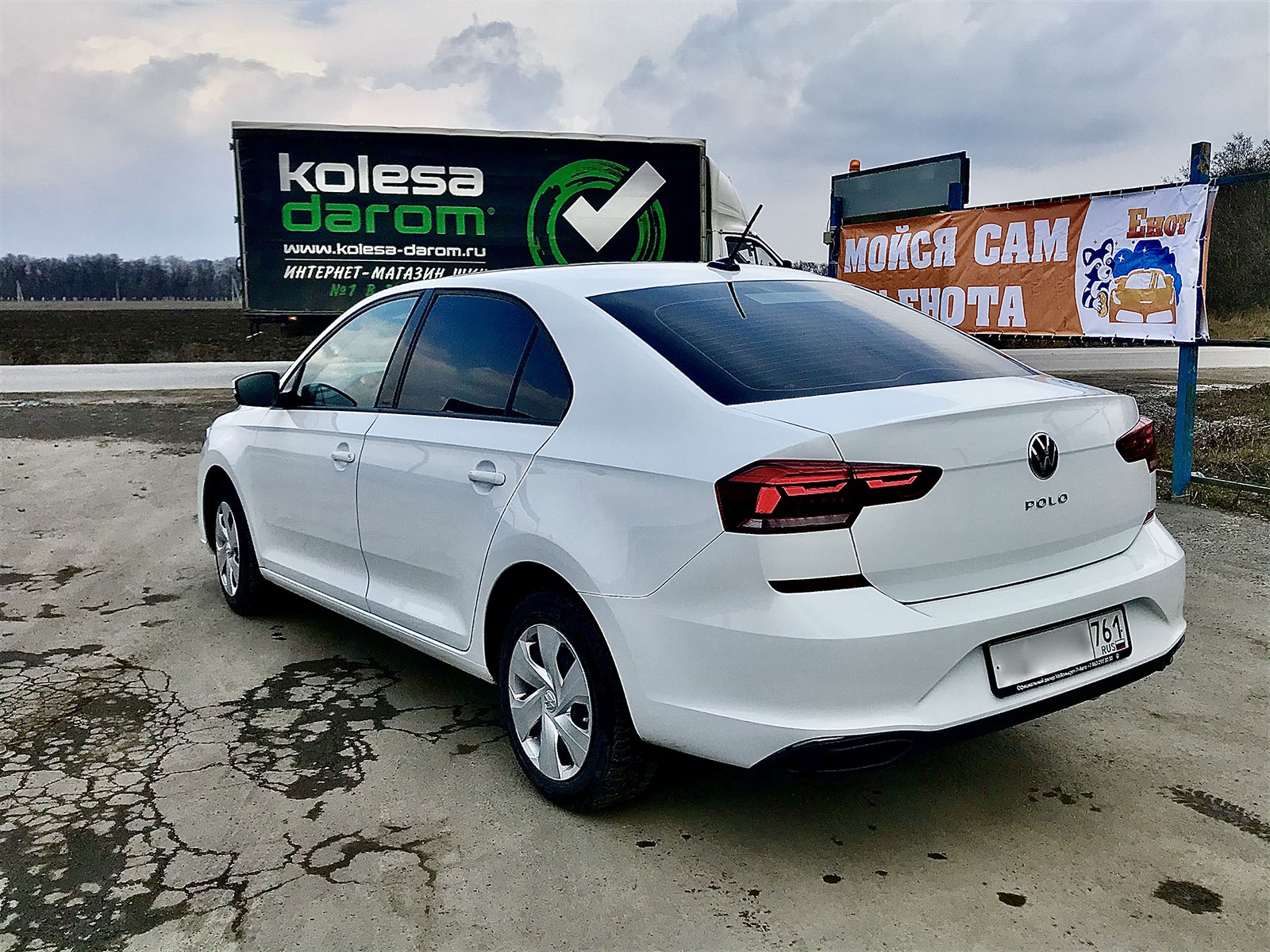 Volkswagen Polo Лифтбек — Прокат автомобилей в Ростове-на-Дону